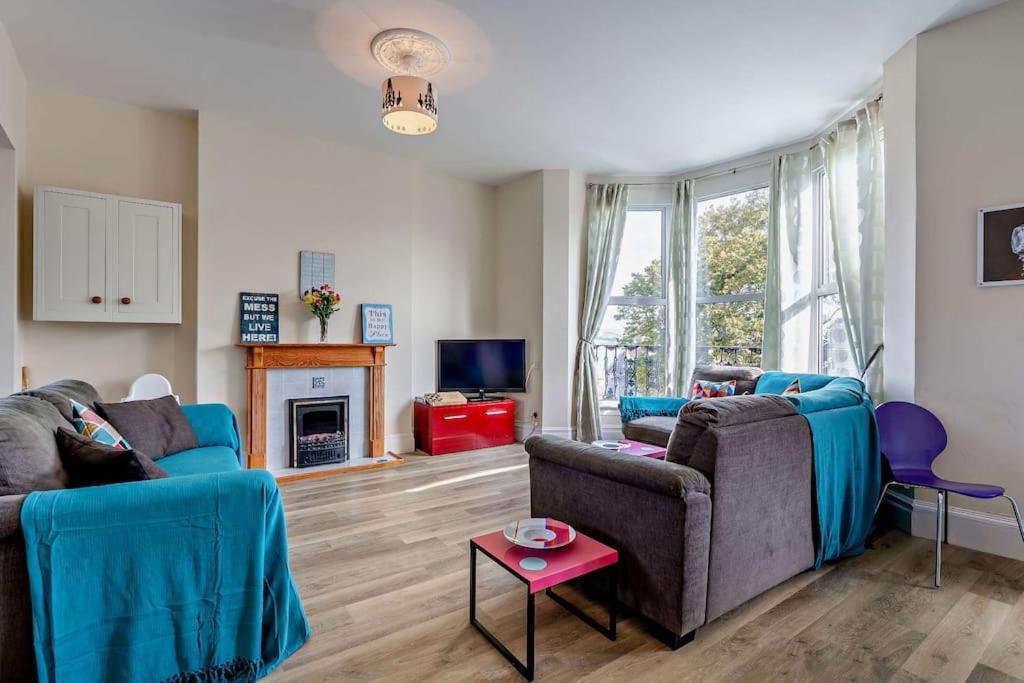 Villa Dizzy Heights Swanage Sleeps 10 With Amazing Views Extérieur photo