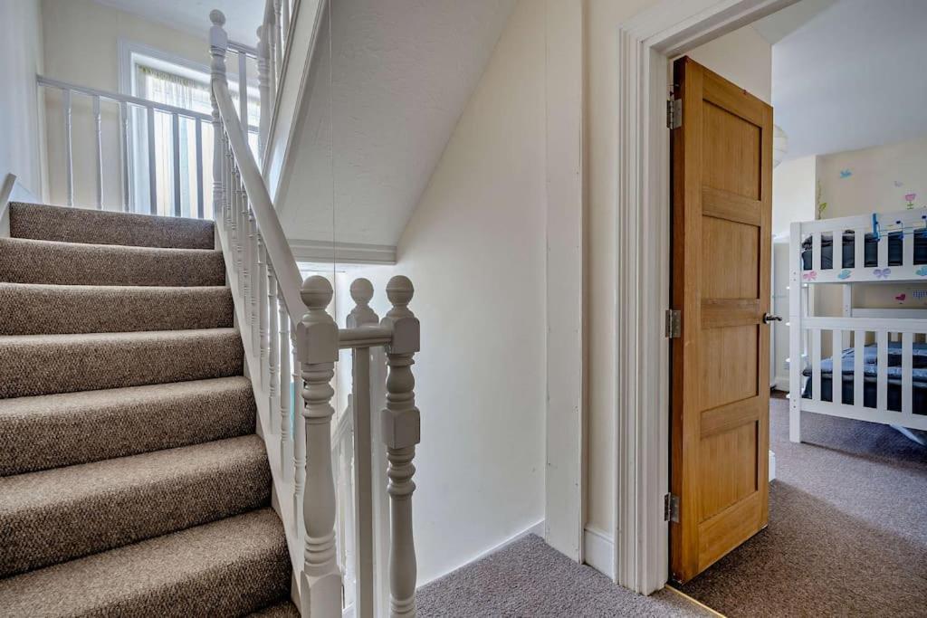 Villa Dizzy Heights Swanage Sleeps 10 With Amazing Views Extérieur photo